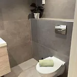Near Airport 卑爾根
