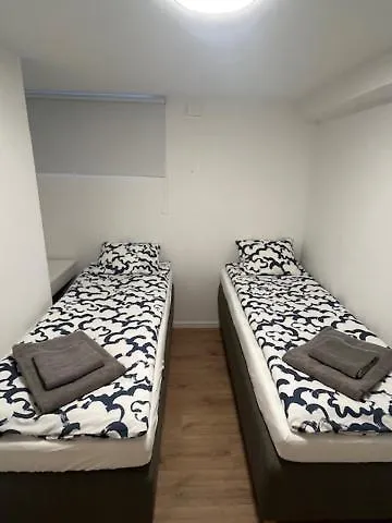 Near Airport Lejlighed